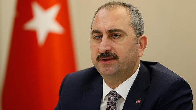  وزير العدل التركي عبد الحميد غل