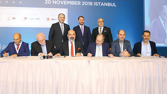 Forumda, Suriyeli Uluslararası İş Adamları Derneği (SİBA), Suriyeli İş Adamları Derneği (SİAD), İslam Ekonomisi ve Finansı Derneği (IIF), Kalkınma için Yatırımcılar Derneği (NEMA), Yemen Türk İş Kulübü (ANAYAD) ve IBF arasında iş birliği anlaşması imzalandı.