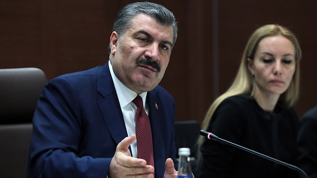 Sağlık Bakanı Fahrettin Koca, sağlık muhabirlerine sağlık alanındaki gündeme ilişkin açıklamalarda bulundu.