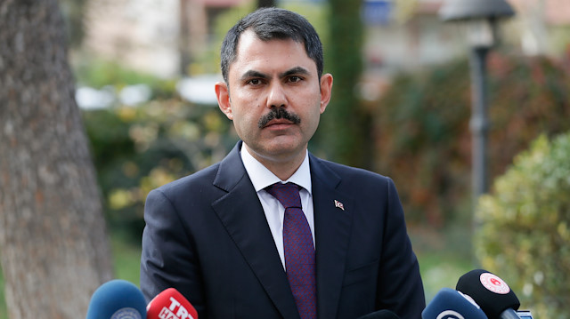 ​Çevre ve Şehircilik Bakanı Murat Kurum, 'Akıllı Bina Teknolojileri ve Elektrik Sistemleri Fuarı’nda açıklamalarda bulundu. 