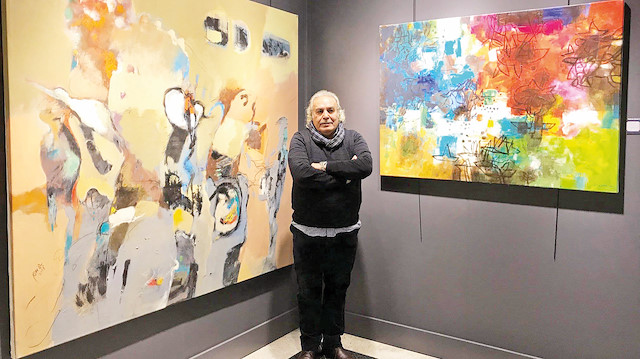 Galerinin sahibi Adnan Alahmad