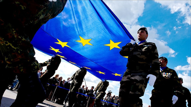 Avrupa Birliği ordusu NATO'nun bir parçası olarak kurulabilir.