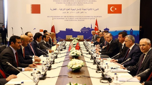 اجتماع سابق للجنة الإستراتيجية بين البلدين