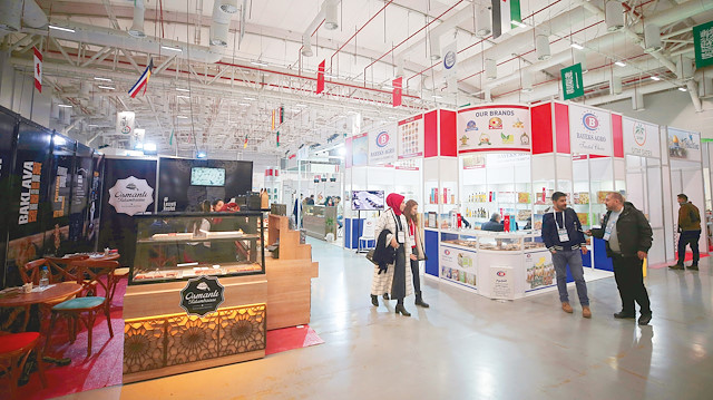 Dünya Helal Zirvesi ve Helal Expo Fuarı İstanbul’da kapılarını açtı. 