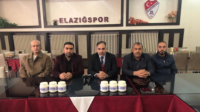 Türk futbolunun köklü kulüplerinden Elazığspor ekonomik krizle boğuşuyor.