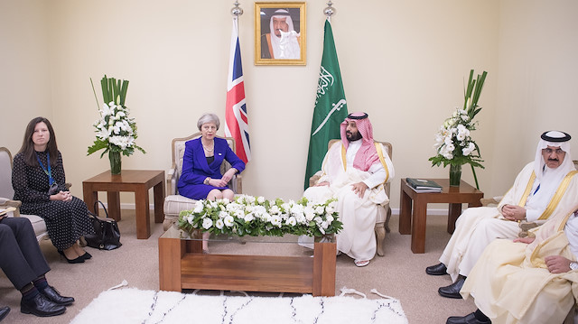 Saudi Crown Prince Mohammed bin Salman meets with Britain's Prime Minister Theresa May during the G20 summit, in Buenos Aires, Argentina, December 1, 2018