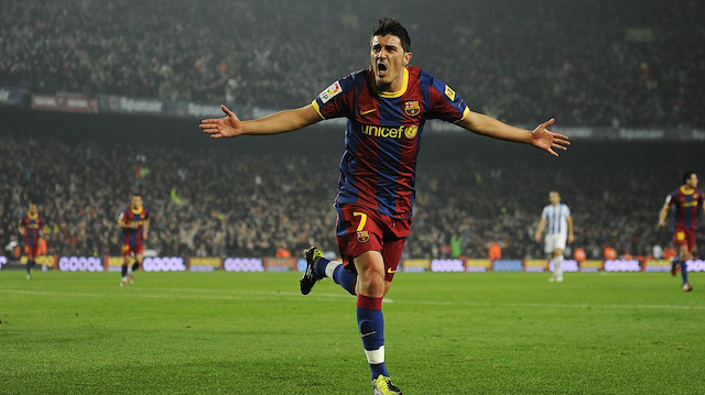 Villa, Barcelona formasıyla çıktığı 119 maçta 48 gol atarken, 22 de asist yapma başarısı göstermişti.