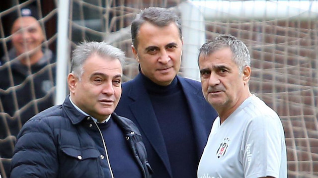 Beşiktaş'ta başkan Fikret Orman (ortada), teknik direktör Şenol Güneş (sağda).