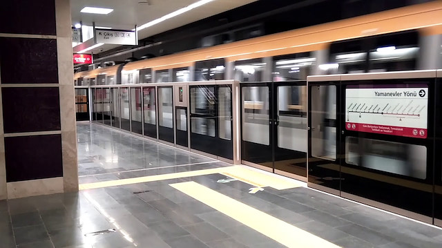 Üsküdar - Çekmeköy hattında sürücüsüz metrolar hizmet veriyor. 