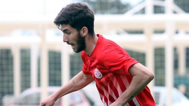Genç yıldız adayının, Antalyaspor’la sözleşmesi Mayıs 2021’de sona erecek.
