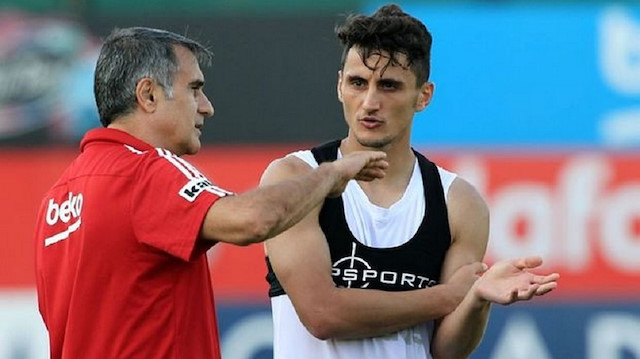 Mustafa Pektemek bu sezon çıktığı 10 maçta 3 gol atarken 3 de asist yaptı.
