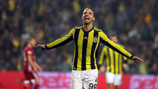 Soldado Fenerbahçe formasıyla çıktığı 42 maçta 12 gol atarken 6 da asist kaydetti.