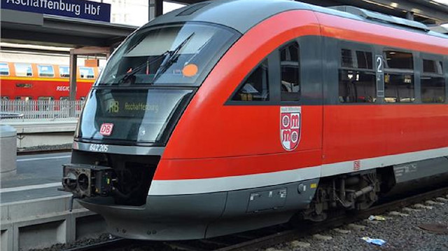  شلل حركة القطارات بسبب إضراب عاملي السكك الحديدية في المانيا
