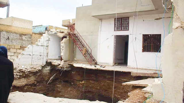PKK tünelleri yüzünden yüzlerce ev çöktü