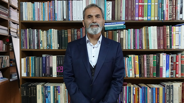 Prof. Dr. İbrahim Emiroğlu.