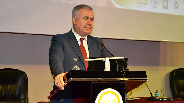 Ankara Üniversitesi Fen Fakültesi Astronomi ve Uzay Bilimleri Bölümü öğretim üyesi Berahitdin Albayrak