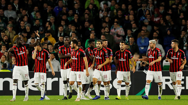 Milan UEFA Avrupa Ligi'ne grup aşamasında veda etti.