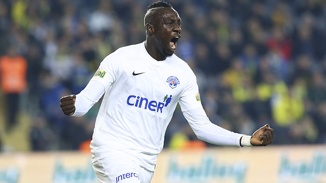 Mbaye Diagne ligde gol krallığında zirvede yer alıyor.