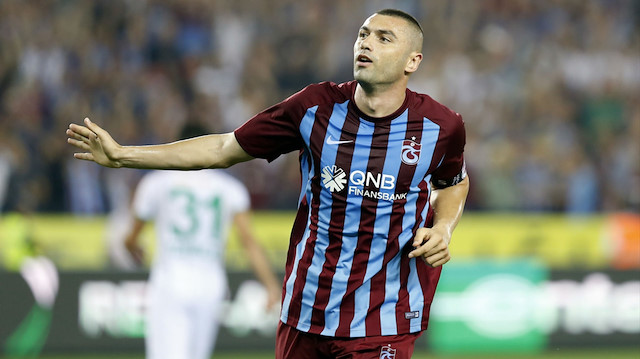 Burak Yılmaz bu sezon Trabzonspor formasıyla çıktığı 7 maçta 5 gol kaydetti.