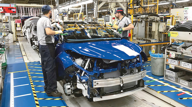 Otomotiv endüstrisi 11 ayda 1 milyon 427 bin araç üretti.