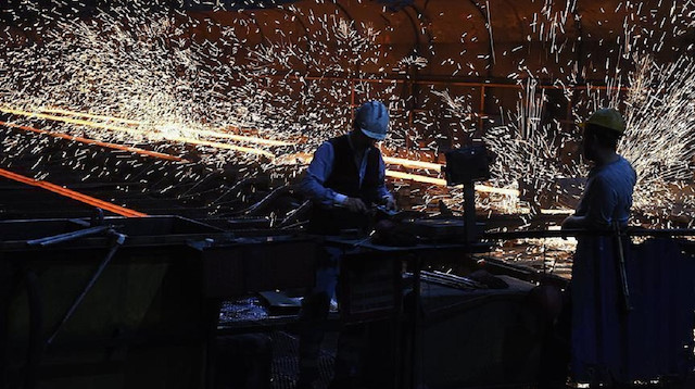 Turkey's industrial output dropped by 5.7 percent year-on-year in October.