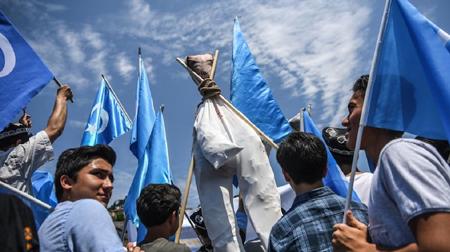 مظاهرة أمام سفارة الصين بأندونيسيا احتجاجا على قمع الأويغور