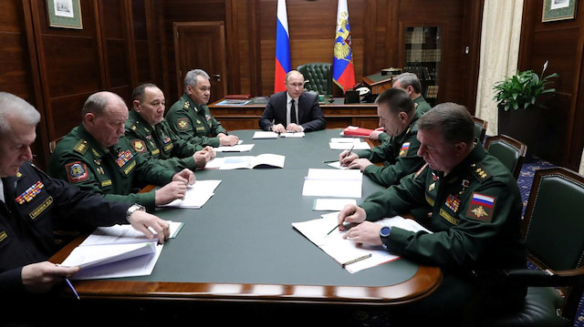 Rusya Devlet Başkanı Putin'in askeri komite toplantısından bir kare (ARŞİV)