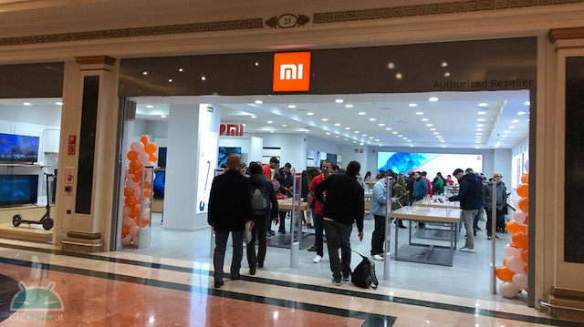 Xiaomi İlk mağazasını Vadi İstanbul AVM’de açtı.