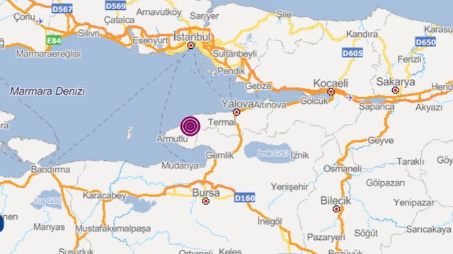 Yalova Çınarcık'ta 4.5 büyüklüğünde deprem meydana geldi. 