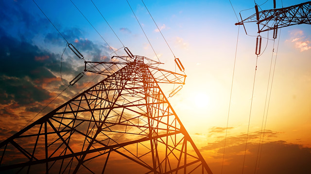 Elektrikte yıllık serbest tüketici limiti düşürüldü