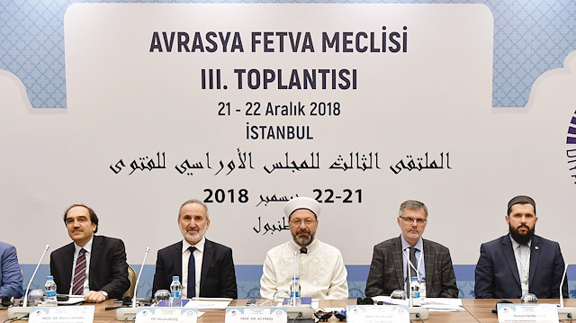 Avrasya Fetva Meclisi 3. Toplantısı İstanbul'da başladı. Toplantıya Diyanet İşleri Başkanı Ali Erbaş da katıldı.