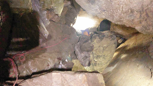 Tunceli Munzur Vadisi’ndeki 
mağara