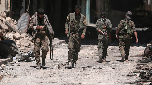 Terör örgüyü YPG mensupları