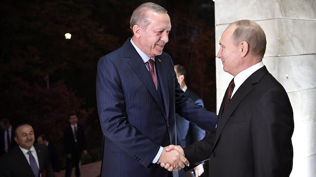 Putin, Türkiye ve Rusya'nın Avrasya'yı birlikte güçlendirmeye devam edeceğini açıkladı.