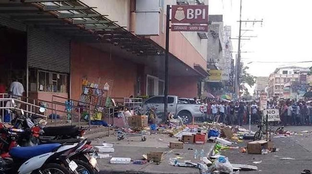A crude bomb, blamed by security forces on a small pro-Islamic State militant group, killed two people and wounded dozens on Monday in the southern Philippines.