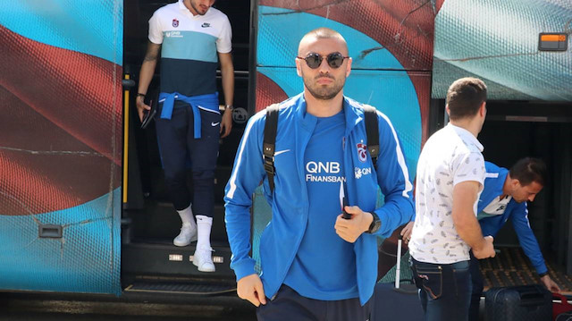 Trabzonspor'da kadro dışı bırakılan Burak Yılmaz bu sezon bordo-mavili formayla çıktığı 7 maçta 5 gol attı.
