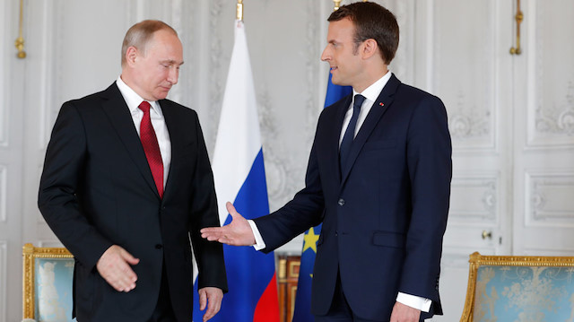 Rusya Devlet Başkanı Vladimir Putin ile Fransa Cumhurbaşkanı Emmanuel Macron