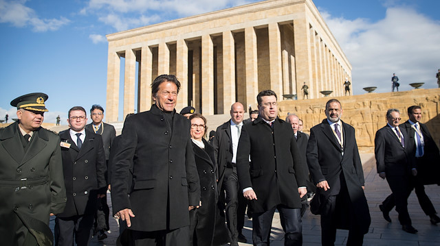 Pakistani PM Imran Khan visits Anitkabir in Ankara