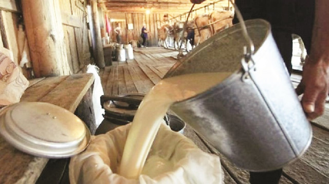 İş Sağlığı ve Güvenliği (İSG) talimatlarına uyacak olan çiğ süt toplayıcıları iş süreçlerinde gıda hijyeni kurallarına da harfiyen uyacak.