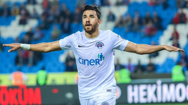 Trezeguet bu sezon Süper Lig'de çıktığı 17 maçta 5 gol atarken 5 de asist kaydetti.