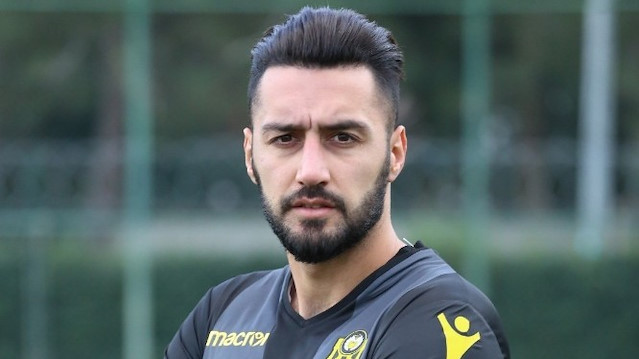 Mustafa Akbaş, Trabzonspor'dan Yeni Malatyaspor'a transfer oldu.