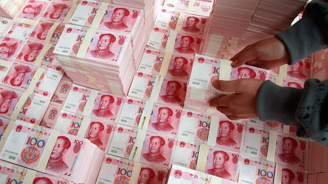 Yuan küresel piyasalarda dolar karşısında değer kazanmaya devam ediyor.