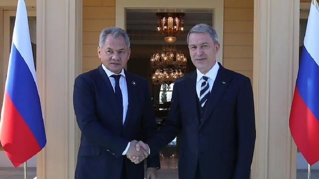 Turkey’s Defense Minister Hulusi Akar and his Russian counterpart Sergey Shoygu