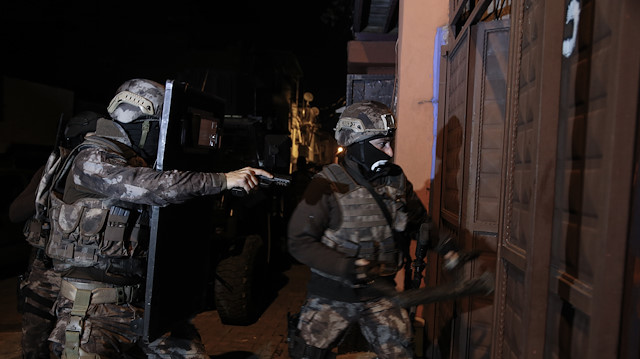 الأمن التركي يوقف 13 مشتبهًا بانتمائهم لـ"هتش" الإرهابية