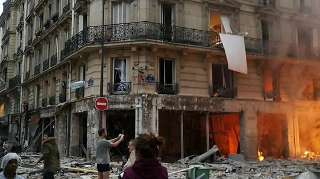 At least three people were killed and 47 people were injured, 10 of them seriously, after a gas explosion hit a bakery in the French capital Paris.