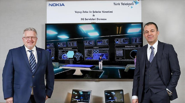  Nokia Türkiye, Orta Avrupa ve Orta Asya Başkanı Mikko Lavanti ve Türk Telekom Teknoloji Genel Müdür Yardımcısı Yusuf Kıraç'ın katılımıyla yeni nesil mobil ve sabit şebekeleri kapsayan iki farklı demo gerçekleştirildi.