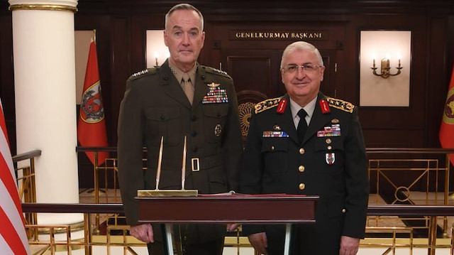 ABD Genelkurmay Başkanı Orgeneral Joseph Dunford ile Türkiye Genelkurmay Başkanı Yaşar Güler 