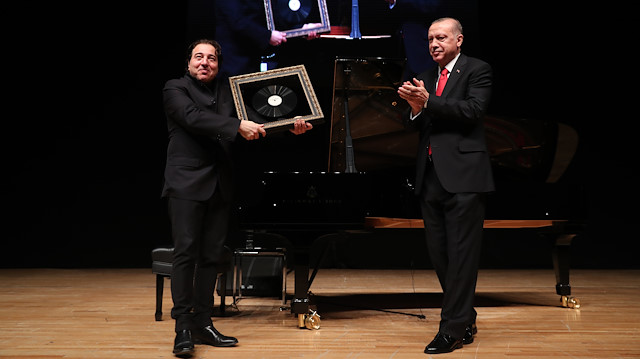 Merak edilen soru yanıtını buldu: Cumhurbaşkanı Erdoğan Fazıl Say'ın konserine katıldı