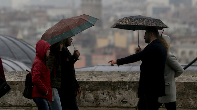 İstanbul'da bugün hafif yağmur bekleniyor.