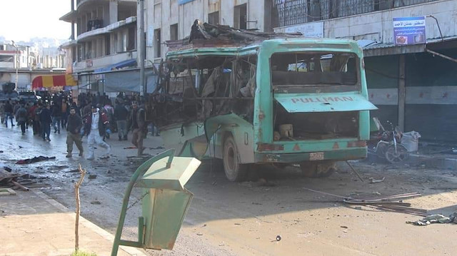 Suriye'nin Afrin kentinde valilik binasının yakınında patlama meyana geldi.
